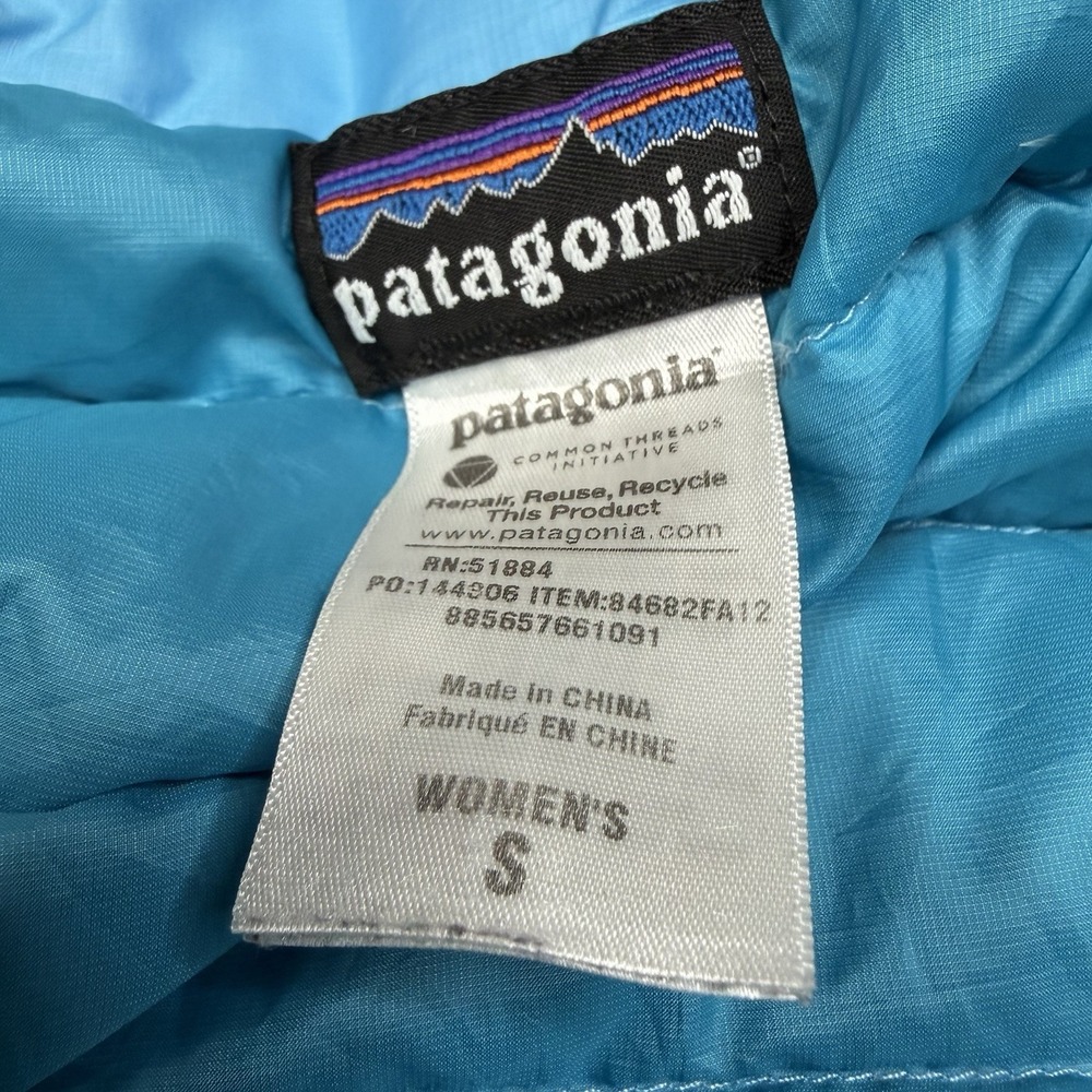 Patagonia Down Sweater Jacket Womens Small Light Blue Lightweight Puffer 846882 - Picture 2 of 9